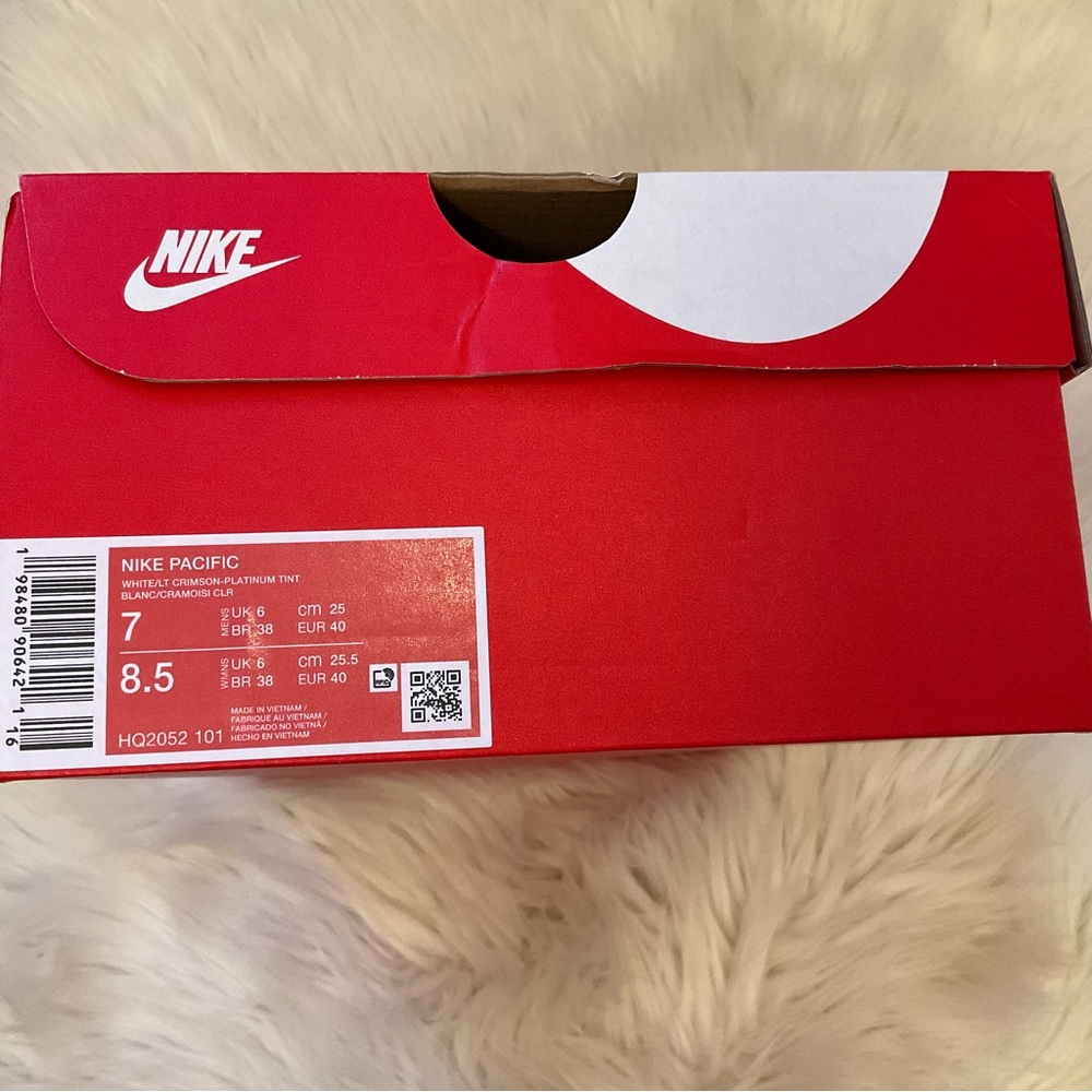 Nike Pacific Sneakers - New in Box - Men’s Size 7 - Picture 11 of 12